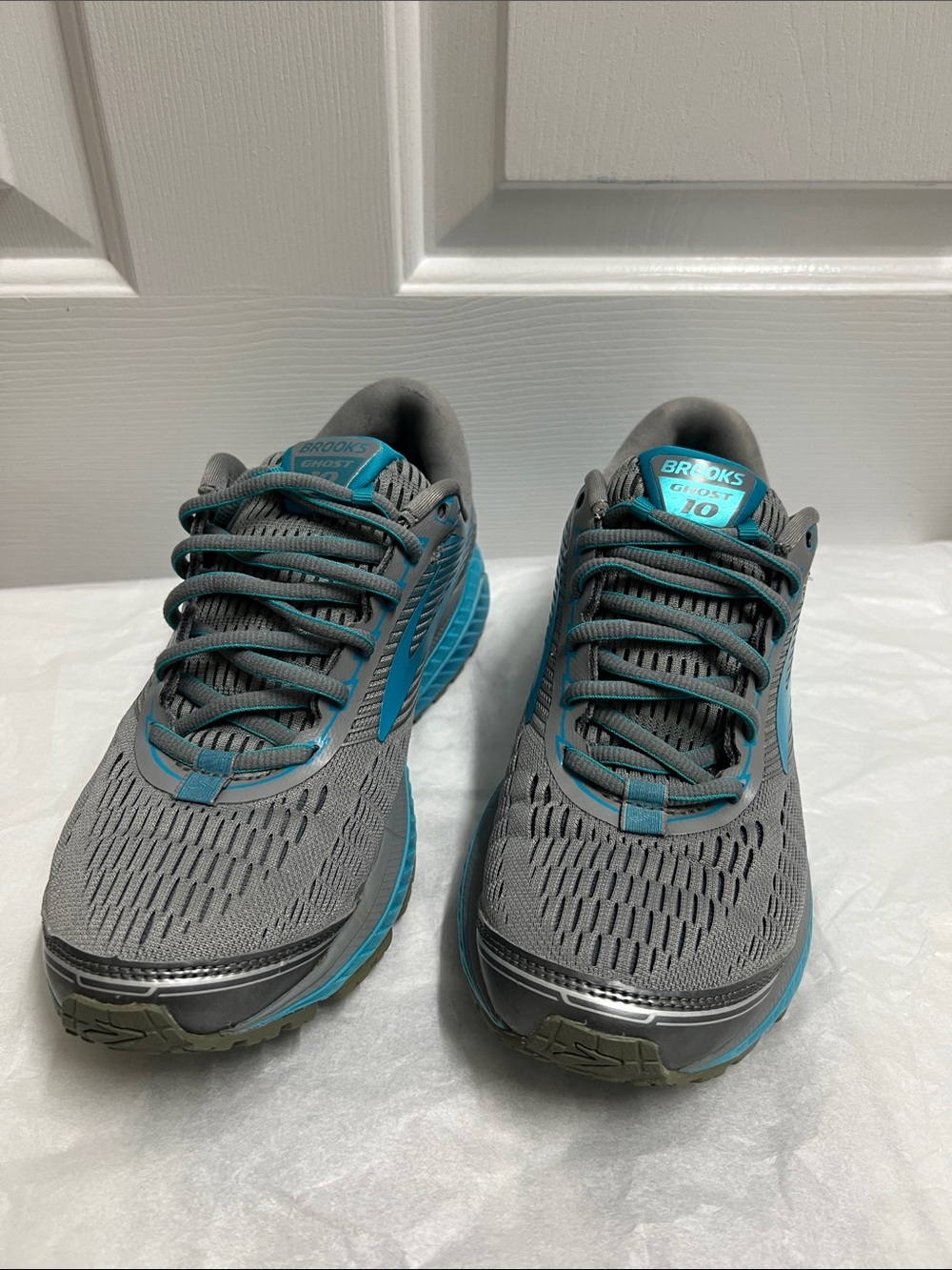 Brooks Ghost 10 Running Shoes Gray Teal Blue women’s size 8.5